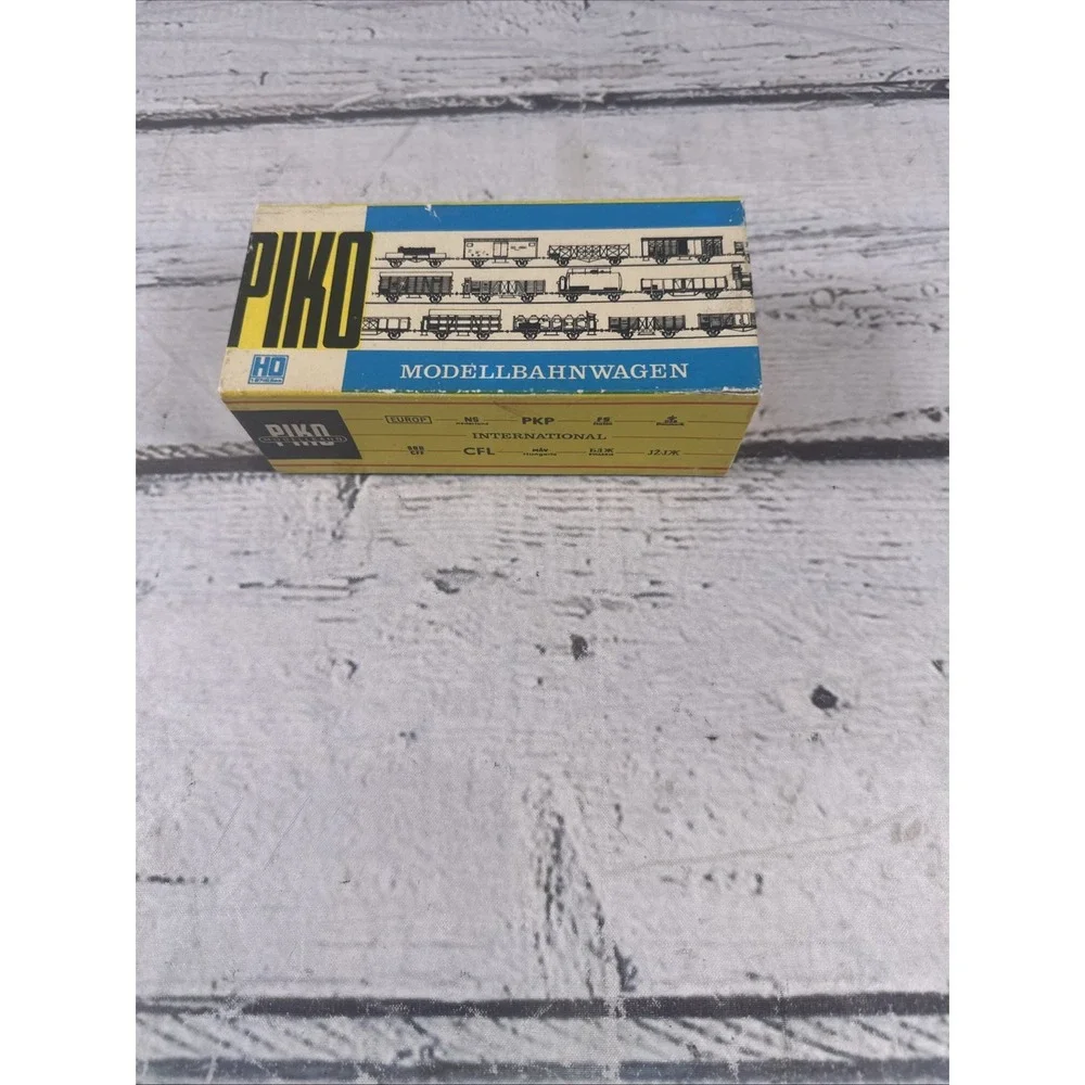 Vintage PIKO HO Scale Train Lot Freight Cars + Entladeanlagen Kit GDR DDR Boxed